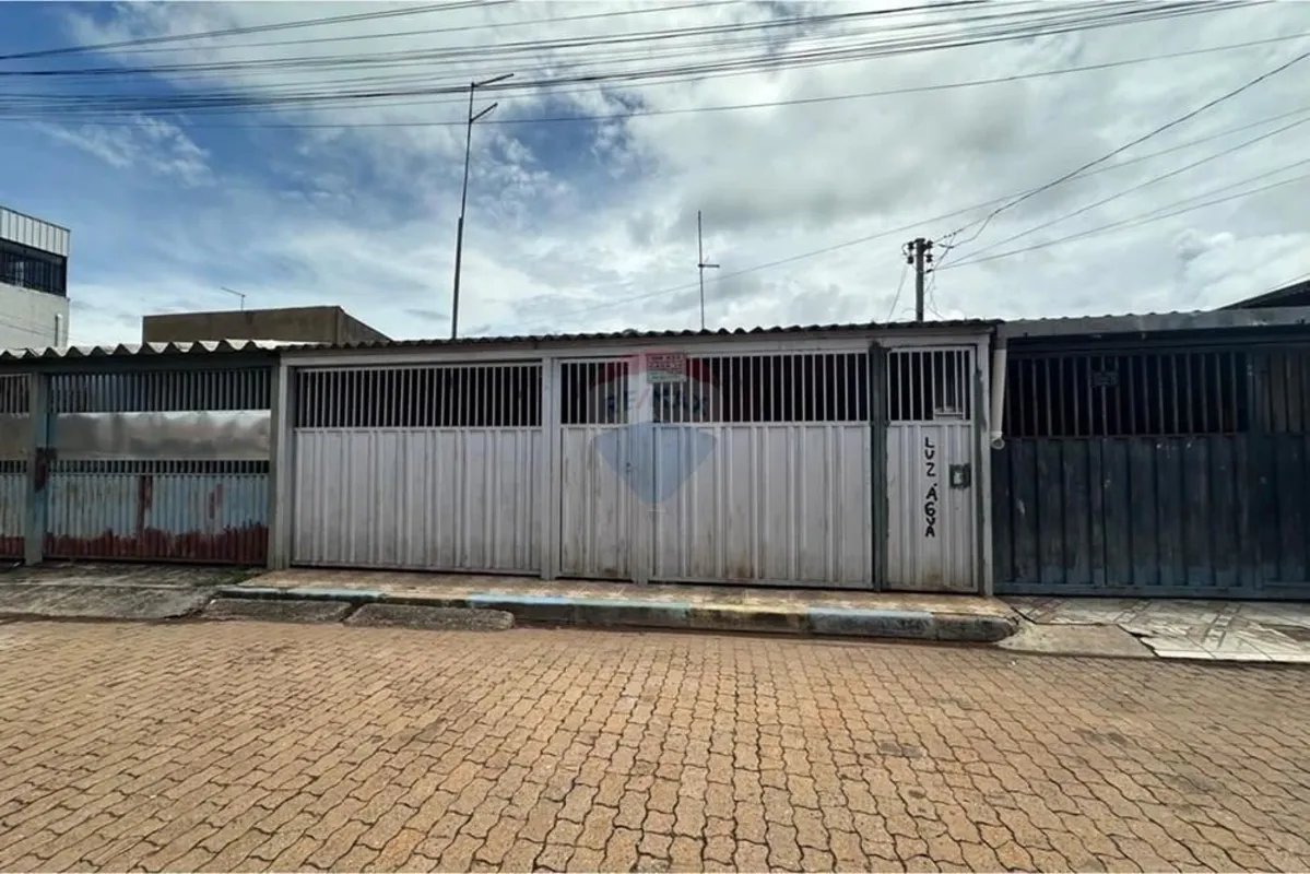 Excelente oportunidade para quem busca um imóvel funcional, bem distribuído e co...