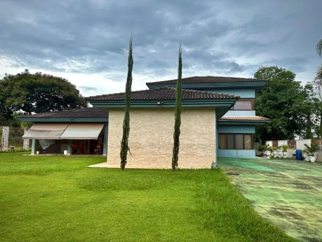 PARK WAY QUADRA 20 Venha morar em uma casa espetacular com 535m2 de área privati...