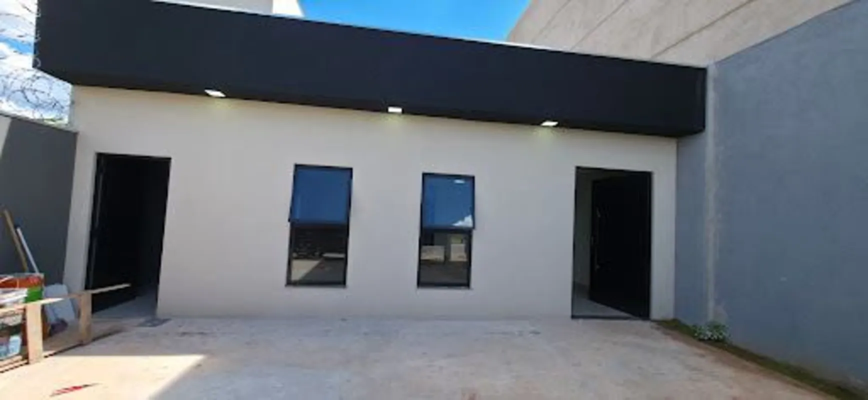 LEÕES DA CORRETAGEM VENDE O IMÓVEL QUE VOCÊ PROCURAA casa que acompanha o cresci...