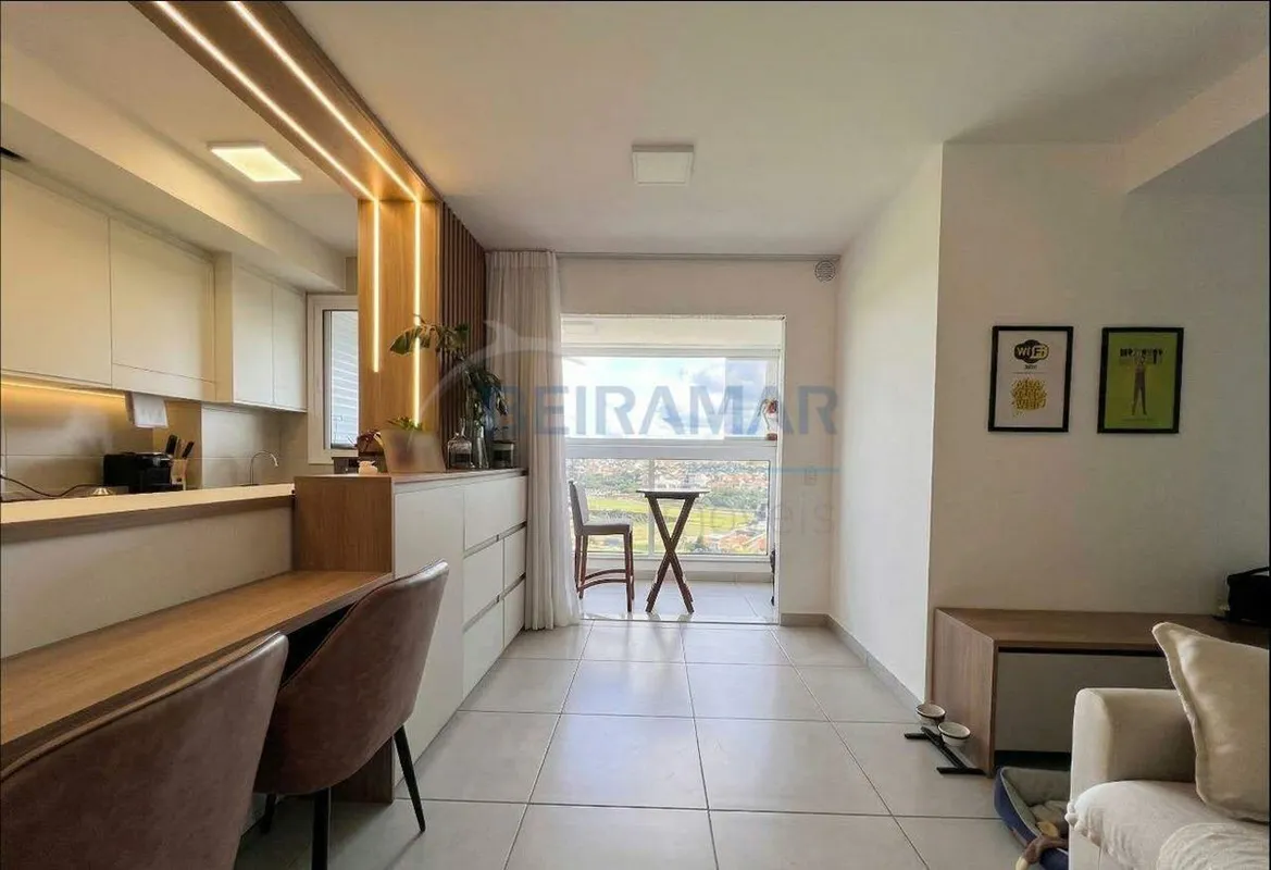 Apartamento em Andar Alto Semi-Mobiliado 2 Quartos (1 Suíte) e Vaga de Garagem p...