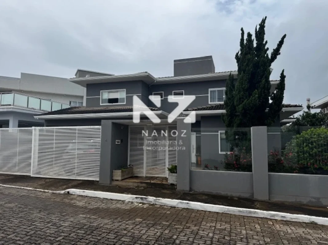 Christian Barney Vende 61-991043697Creci 26791-DFCASA 5 SUÍTES | 550m² | LAZER C...