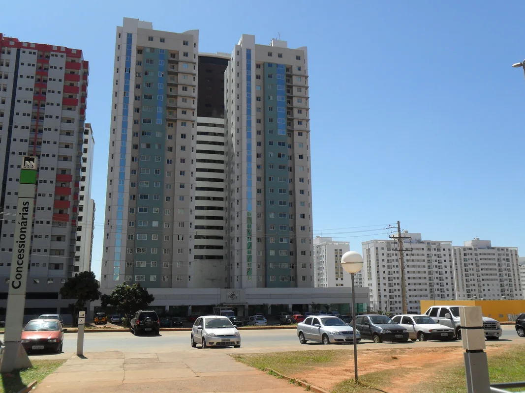 Excelente! Apartamento com 2 quartos, sala, cozinha, banheiro, garagem.Oportunid...