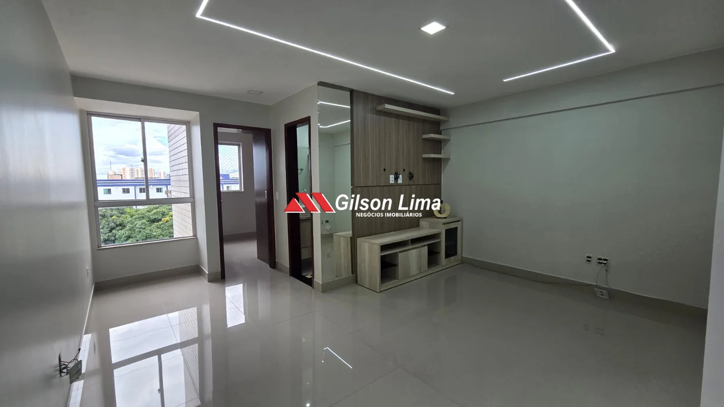 ** 43 m2 - 2 Quartos ( transformado em 1 ) - Armários e porcelanato - Nascente *...