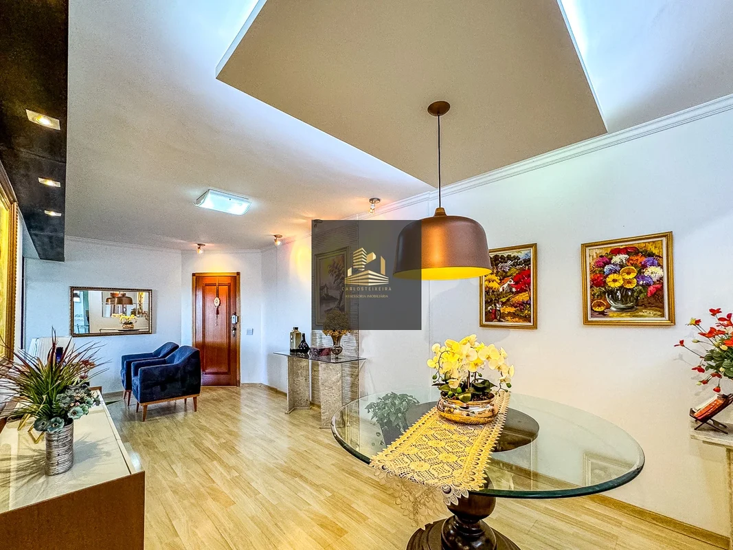 Apartamento de 3 Quartos com Suíte, Varanda com Vista Privilegiada e Cozinha Pla...