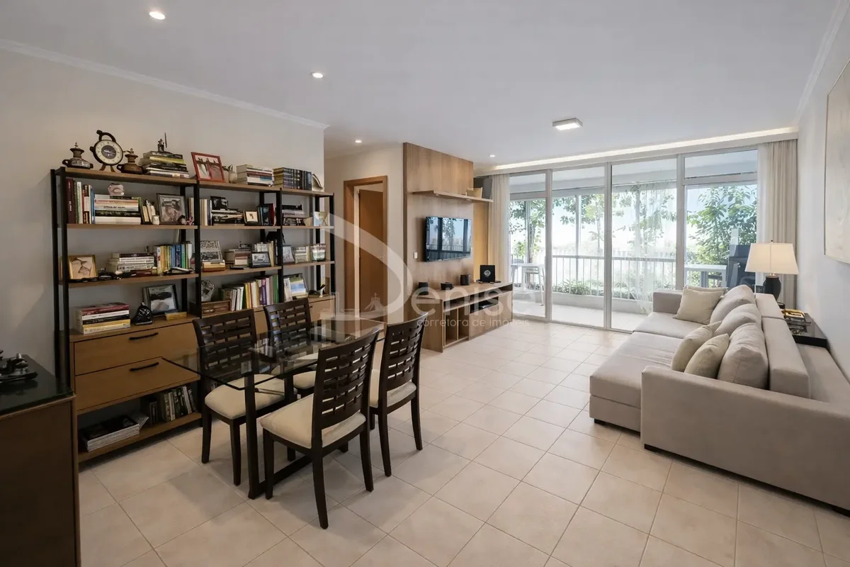 Portal dos Lírios Condomínio dentro de quadra, próxima saída via Park Way, próxi...