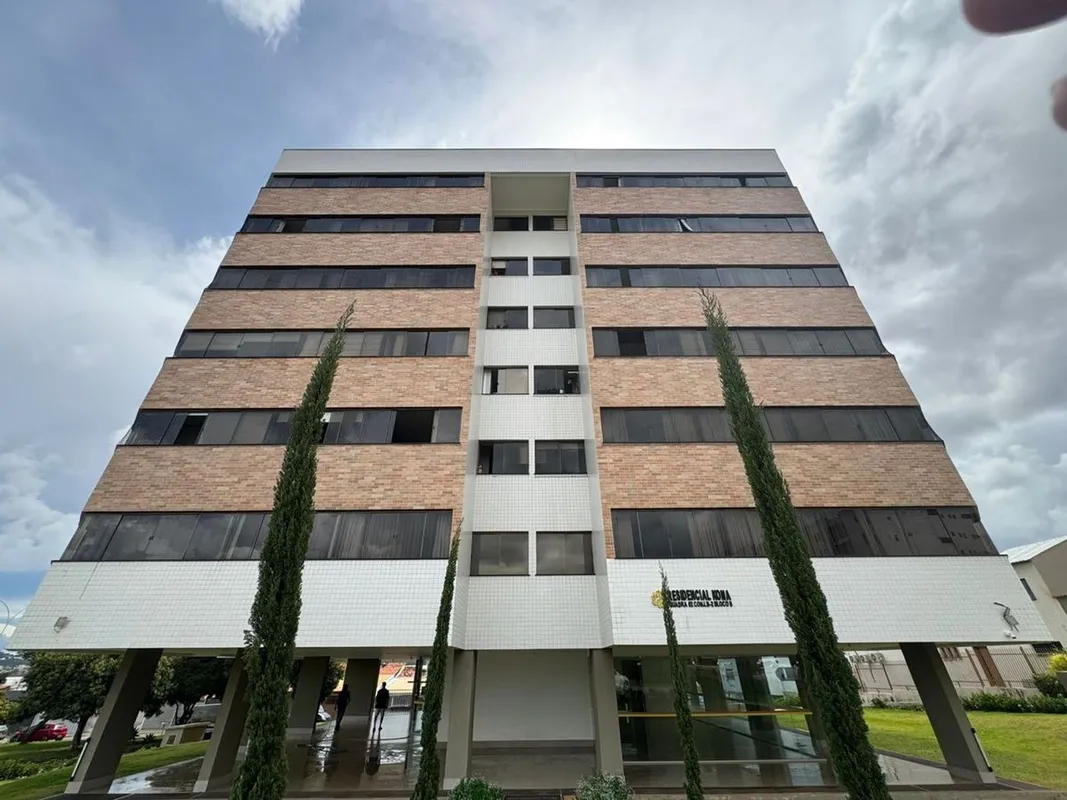 Encante-se com este lindo apartamento de 3 quartos, todos com armários planejado...