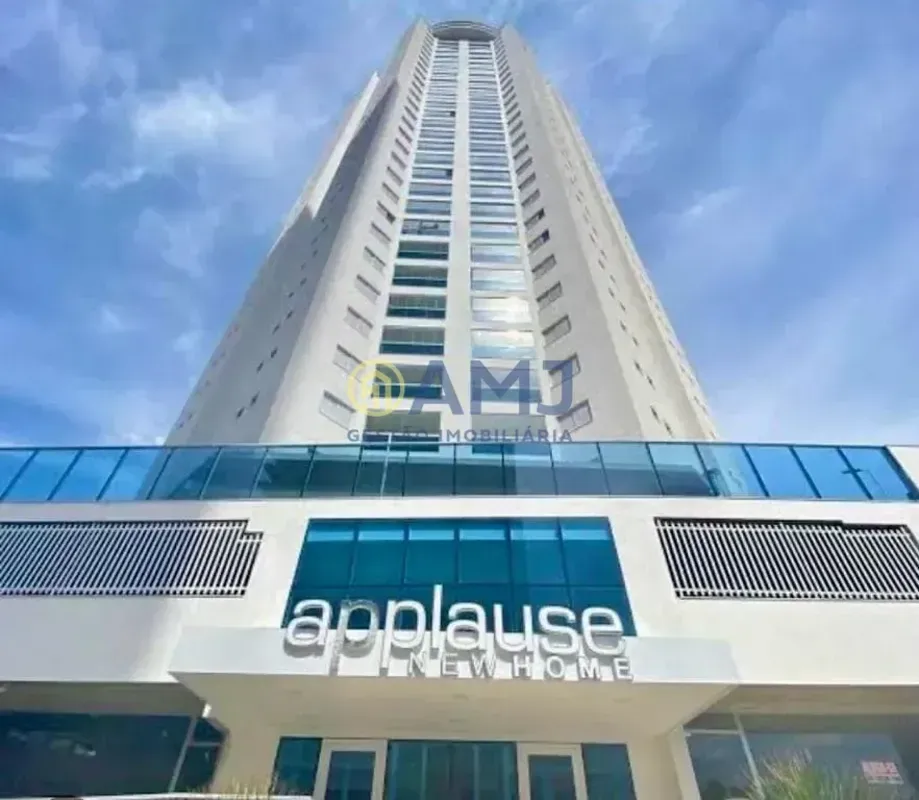 Applause New Home Setor Coimbra Próximo ao Lago das RosasViva com conforto, sofi...