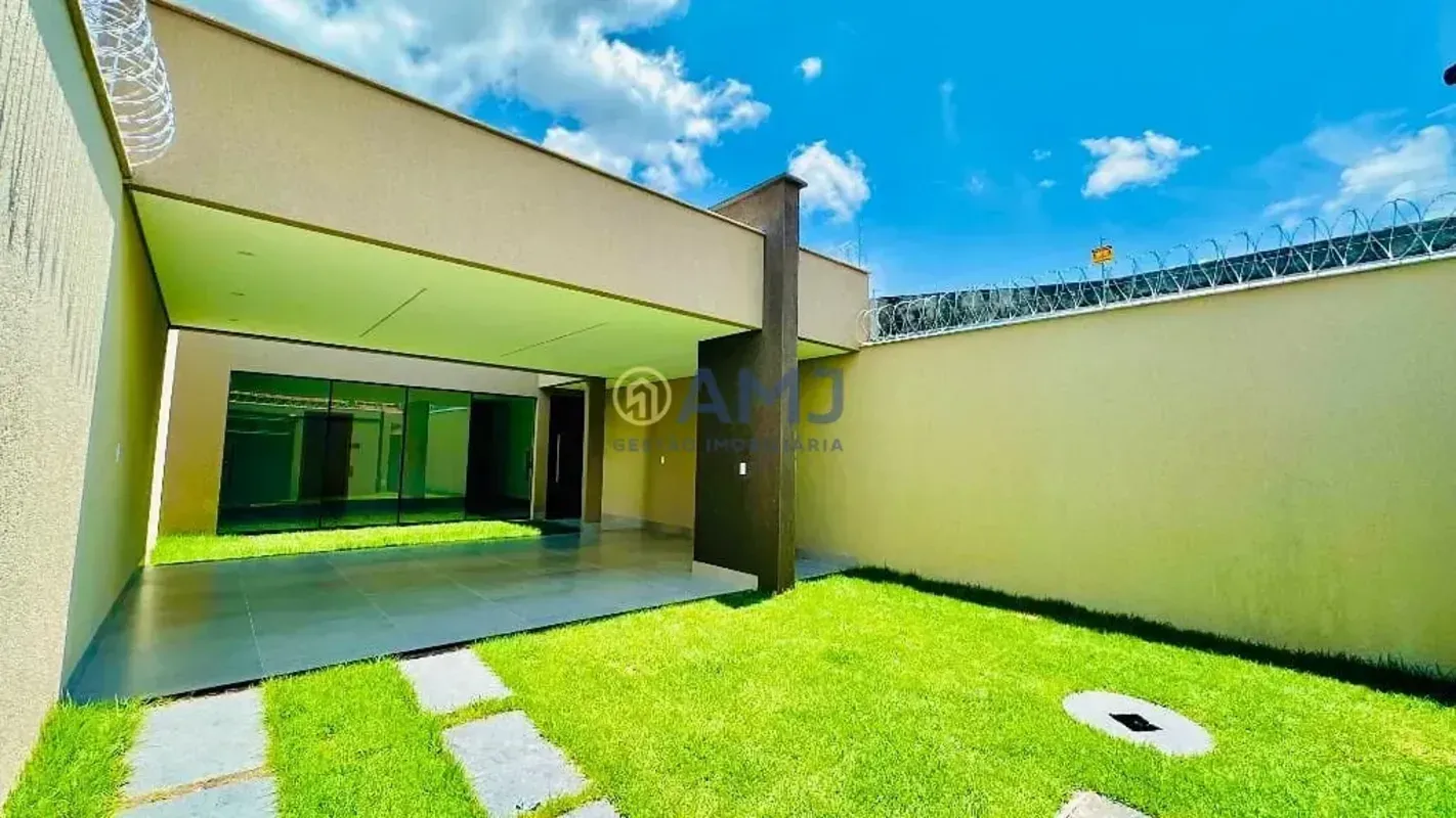Excelente Casa no Jardim Maria Inês Conforto, Segurança e Ótima LocalizaçãoApres...