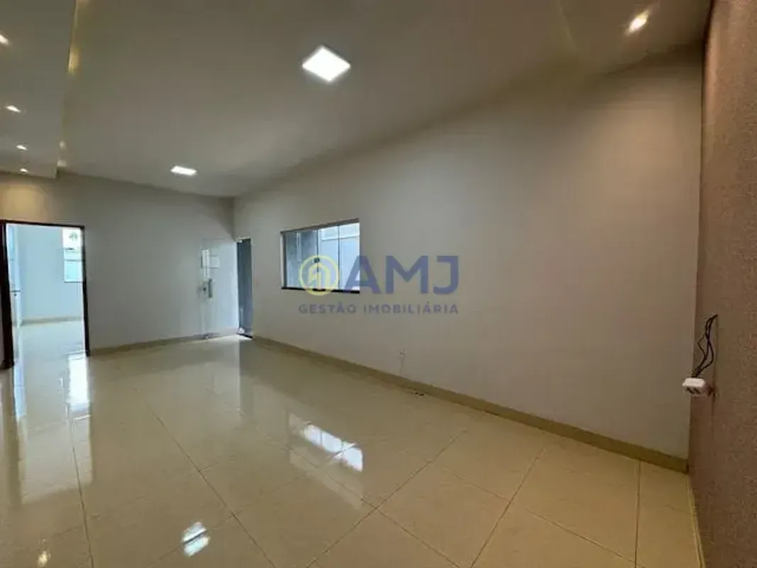 CASA À VENDA RESIDENCIAL PORTINARI GOIÂNIA Conforto, praticidade e excelente cus...