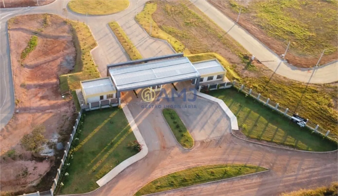 Condomínio Villa ToscanaVerdadeiro paraíso de conforto e tranquilidade.Terreno c...