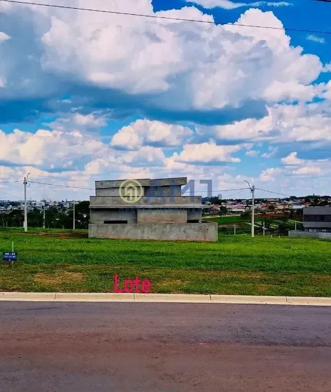 LOTE À VENDA CONDOMÍNIO JARDINS VERSALHES Polo Empresarial Localização estratégi...