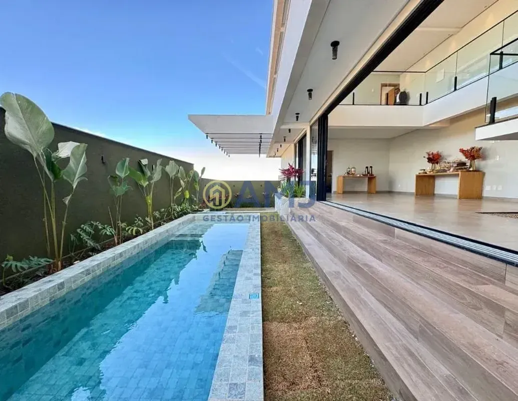 SOBRADO À VENDA COND. JARDINS NÁPOLES ALTO PADRÃOTerreno: 360 m² Construção: 273...