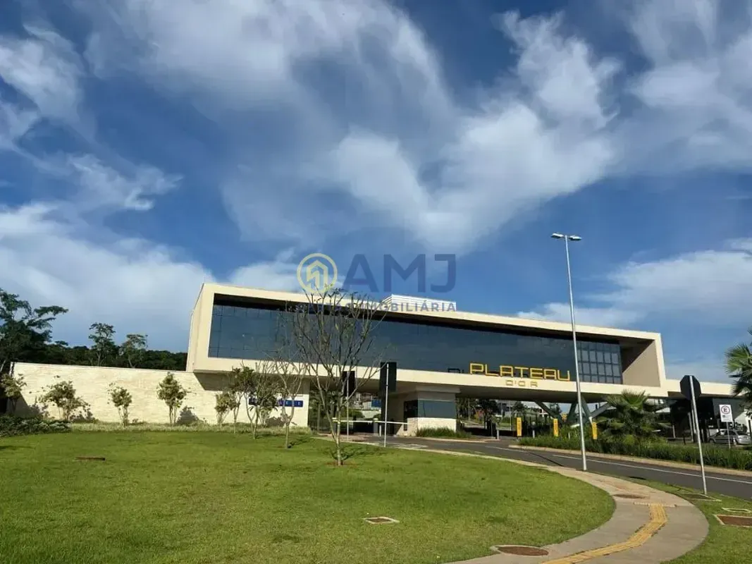 LOTE À VENDA PLATEAU DOR PRIVILÈGE 1ª ETAPAÁrea: 666,75 m²Quitado Excelente metr...