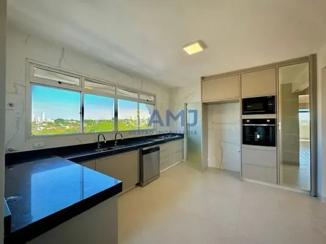  APARTAMENTO AMPLO À VENDA SETOR SUL / JARDIM GOIÁS Av. Jamel Cecílio Localizaçã...
