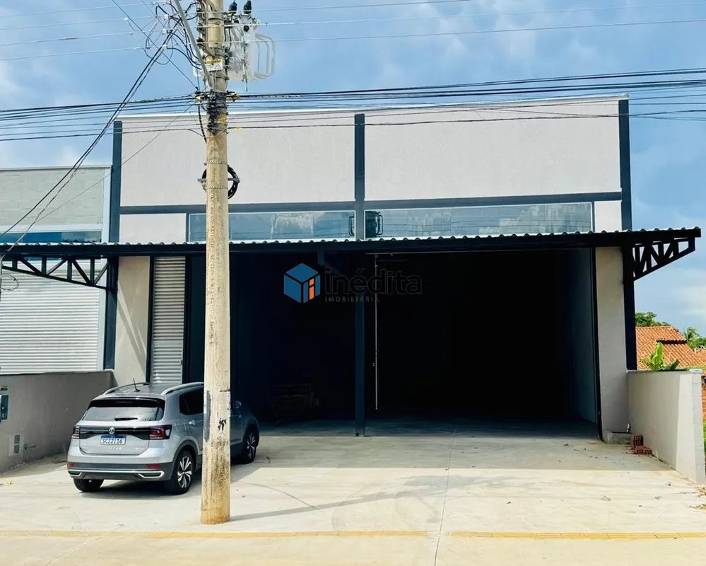 GALPÃO NOVO | 300m² | PRONTO PARA SEU NEGÓCIOSe você busca um espaço moderno, fu...