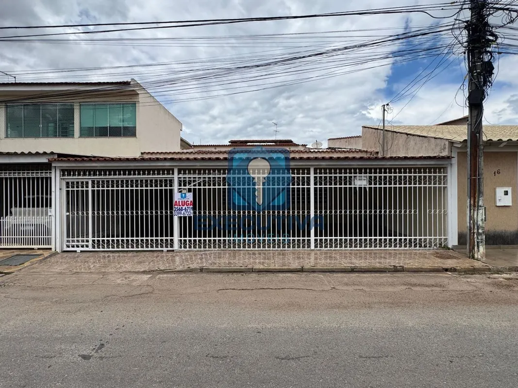 EXECUTIVA IMÓVEIS ALUGACASA NA QE 34 CONJUNTO H- GUARA II - BRASILIA/DFDescrição...