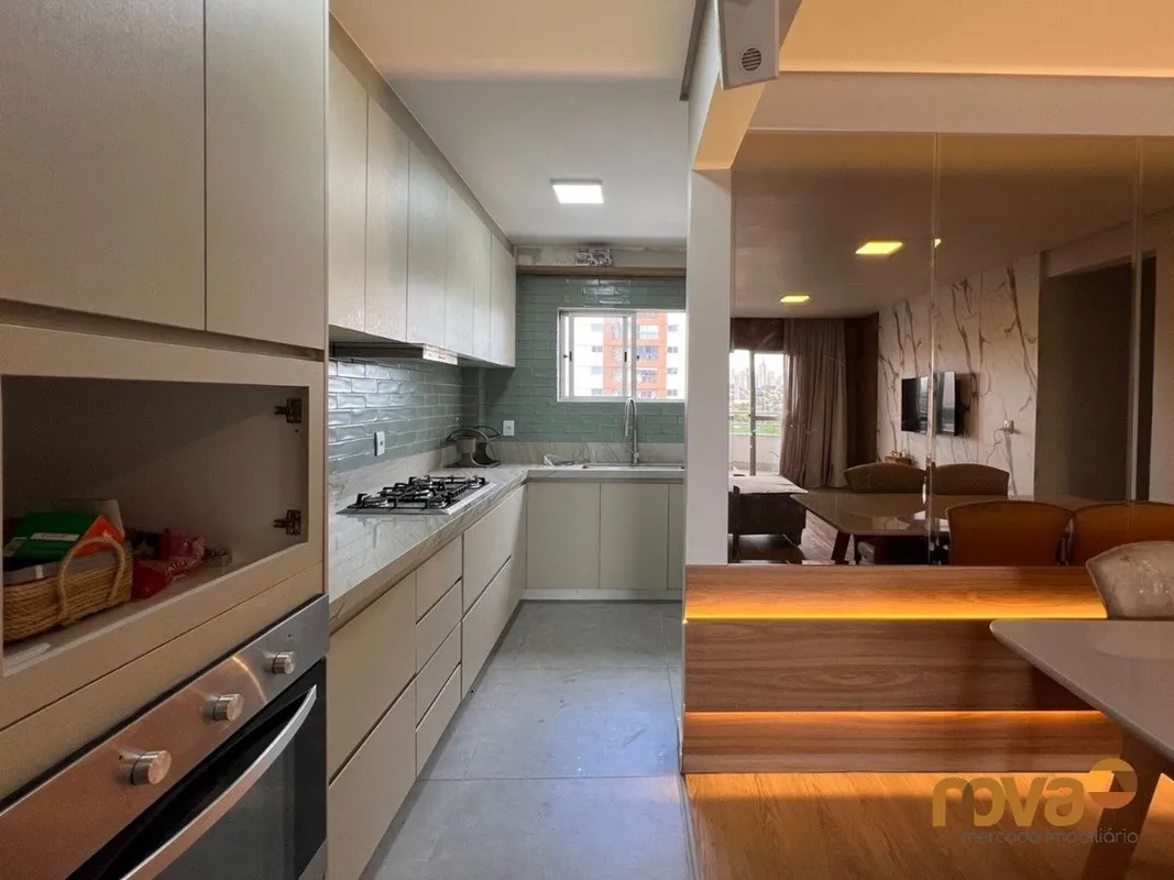 Apartamento a venda com 3 quartos sendo 2 suítes e 1 vaga de garagem coberta, lo...