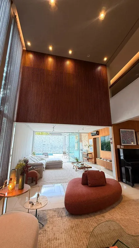 Casa Jardins Atenas Lote 434m² construção 318m²3 suítes plenas em cima, mais esc...