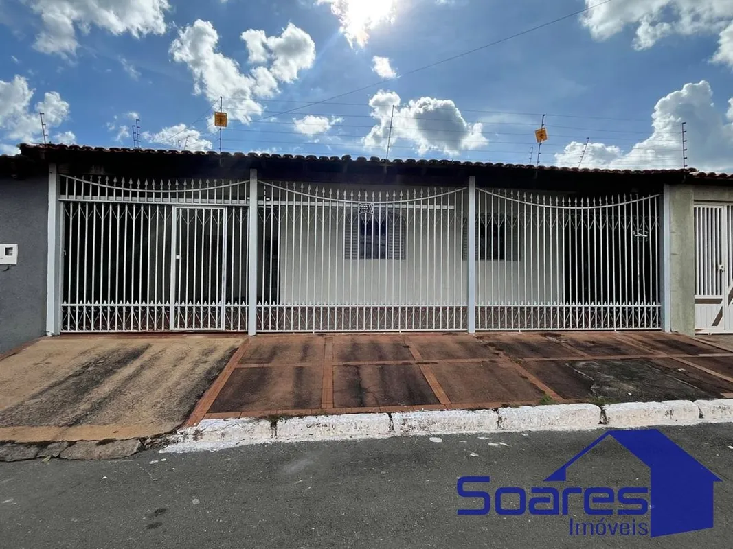 Venha morar em uma casa dos sonhos! Localizada em um bairro tranquilo e seguro, ...