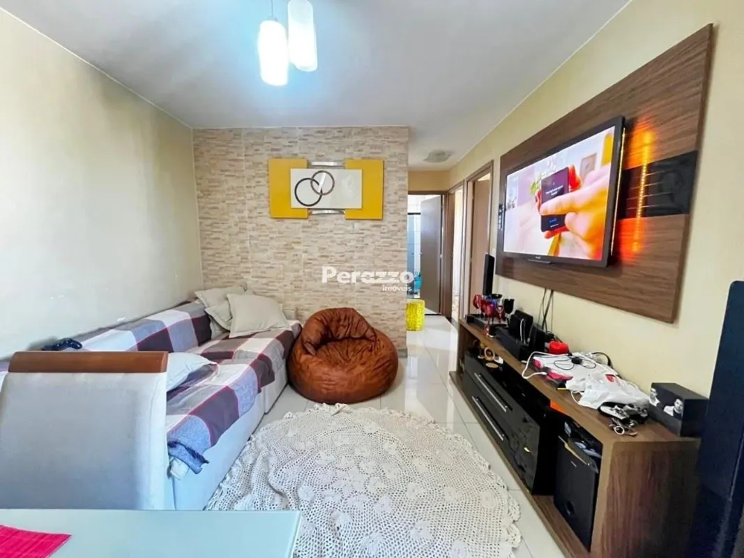 Ótimo Apartamento Localizado no Jardins Mangueiral na QC 08 por R$310.000,00O Co...