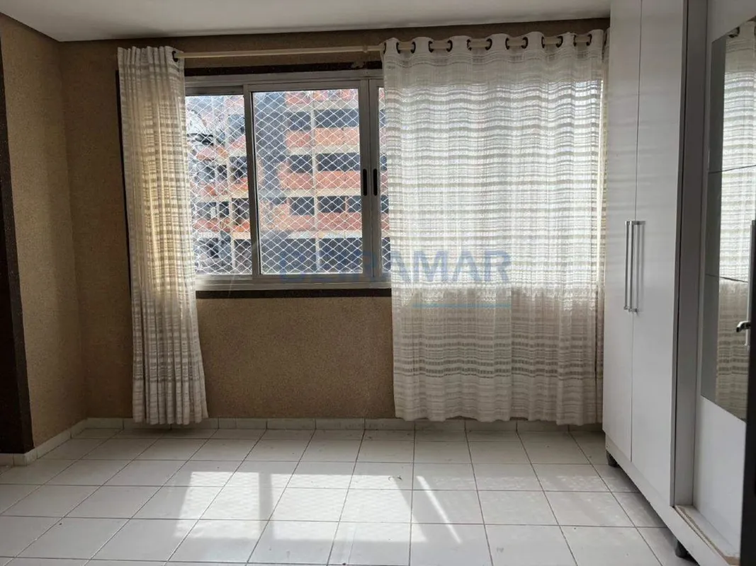 Destaques do imóvel:- Sala integrada com a cozinha, com armários- Banheiro socia...