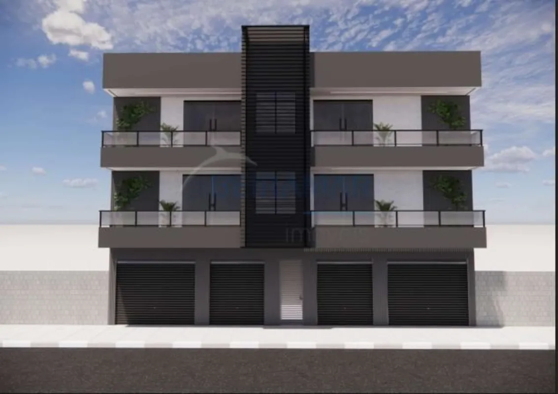 Lote comercial, 180 m², projeto aprovado para lojas e apartamentos, potencial de...