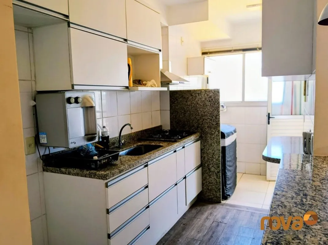 Apartamento venda com 2 quartos sendo 1 suíte, 1 vaga coberta no subsolo, no res...