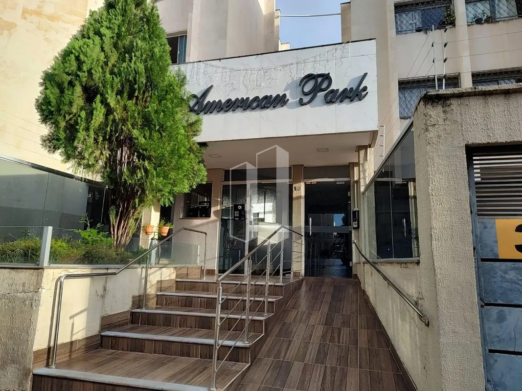 Apartamento no Jardim América 2 quartos2 banheirosValor baixo de condomínio Exce...