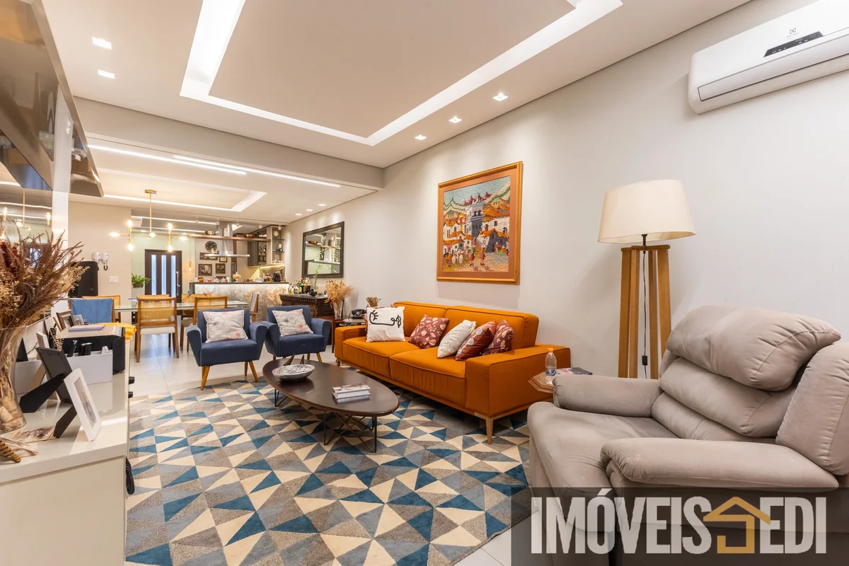 SHIGS 710 Bloco RAsa Sul - Brasília/DFExcelente casa reformada composta por 3 qu...