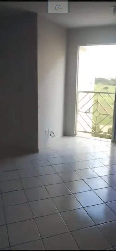 2 quartos com armários, banheiro social, sala, cozinha, área de serviço58,00 met...