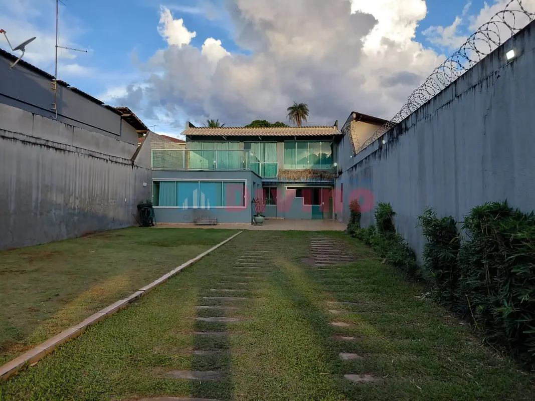 EXCELENTE SOBRADO NA QUADRA 03 CONJUNTO G l SOBRADINHO DFPARA LOCAÇÃOÁREA DO TER...