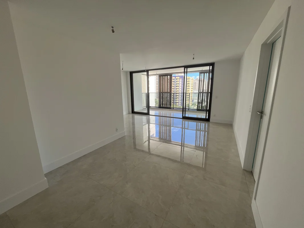 VILLA JARDINS | 3 SUÍTES | 111m² | 2 VAGAS | 5º ANDARApartamento de alto padrão ...