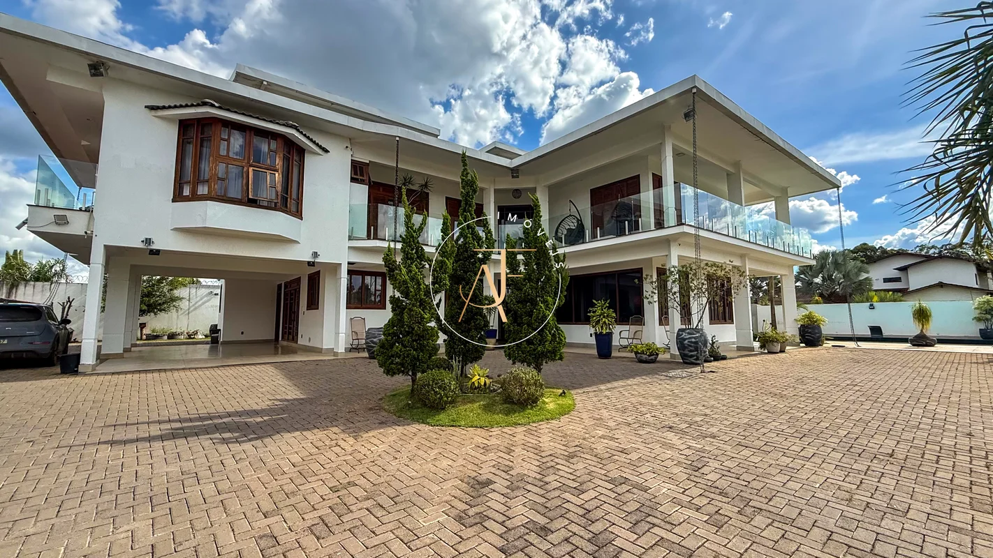 AJF IMÓVEIS – VENDE CASA NA SMPW QD 07:O IMÓVEL: - 5 SUÍTES SENDO UMA MASTER - 2...