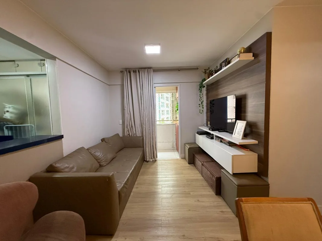 Apartamento à venda em Águas Claras, com 64 m² de área construída. O imóvel cont...