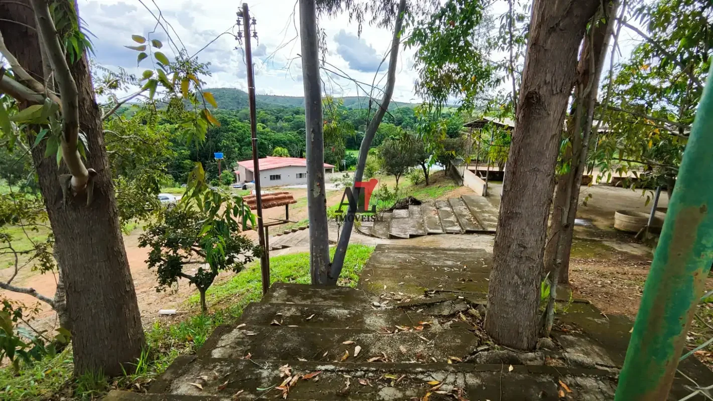 GRANDE OPORTUNIDADE – CHÁCARA COMPLETA EM PLANALTINA/DF Excelente chácara locali...