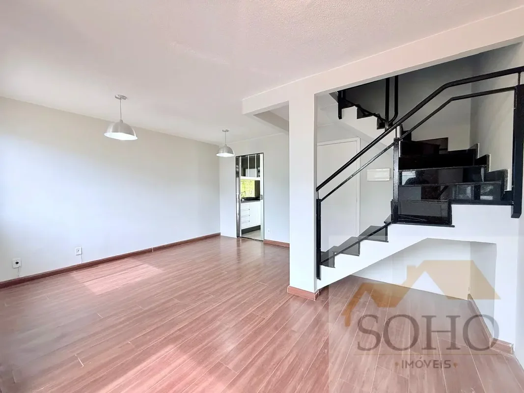 SOHO IMÓVEIS ALUGA EXCELENTE CASA NA QUADRA 01 DO JARDINS MANGUEIRAL.CASA COMPOS...