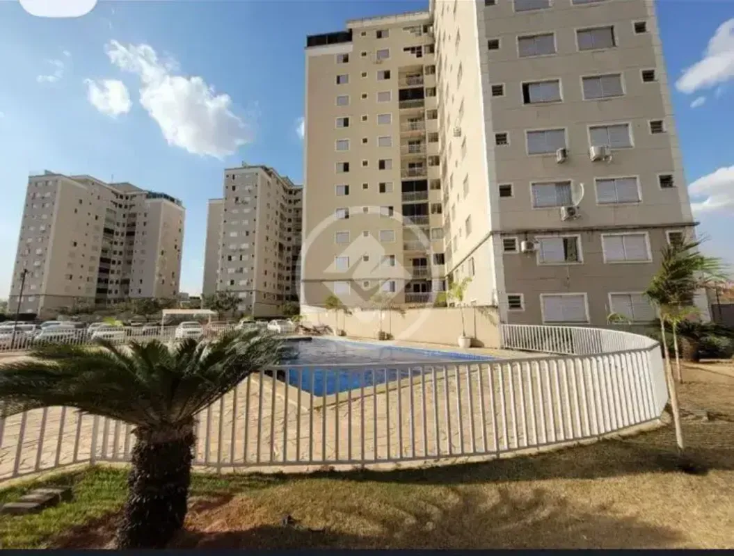 Apartamento à venda em Goiânia, no bairro Goiânia 2, no Edifício Cheverny Tower....