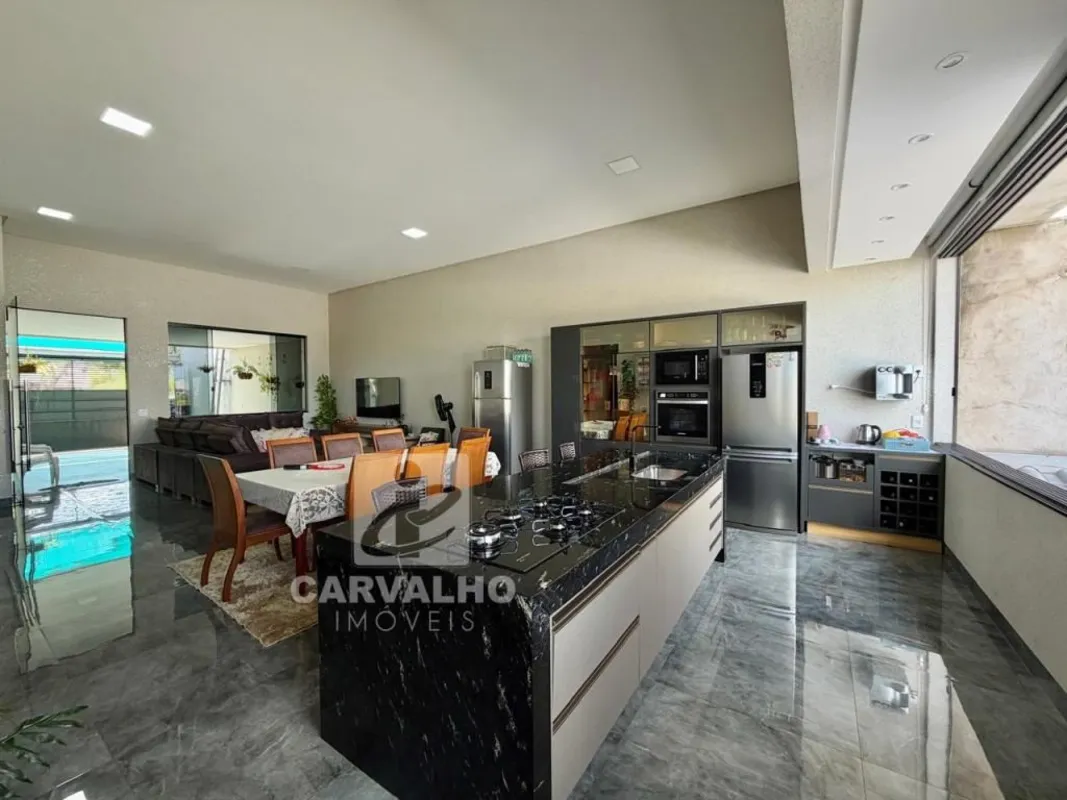 Sobrado moderno com energia solar no Setor Cidade Verde ? conforto, economia e e...