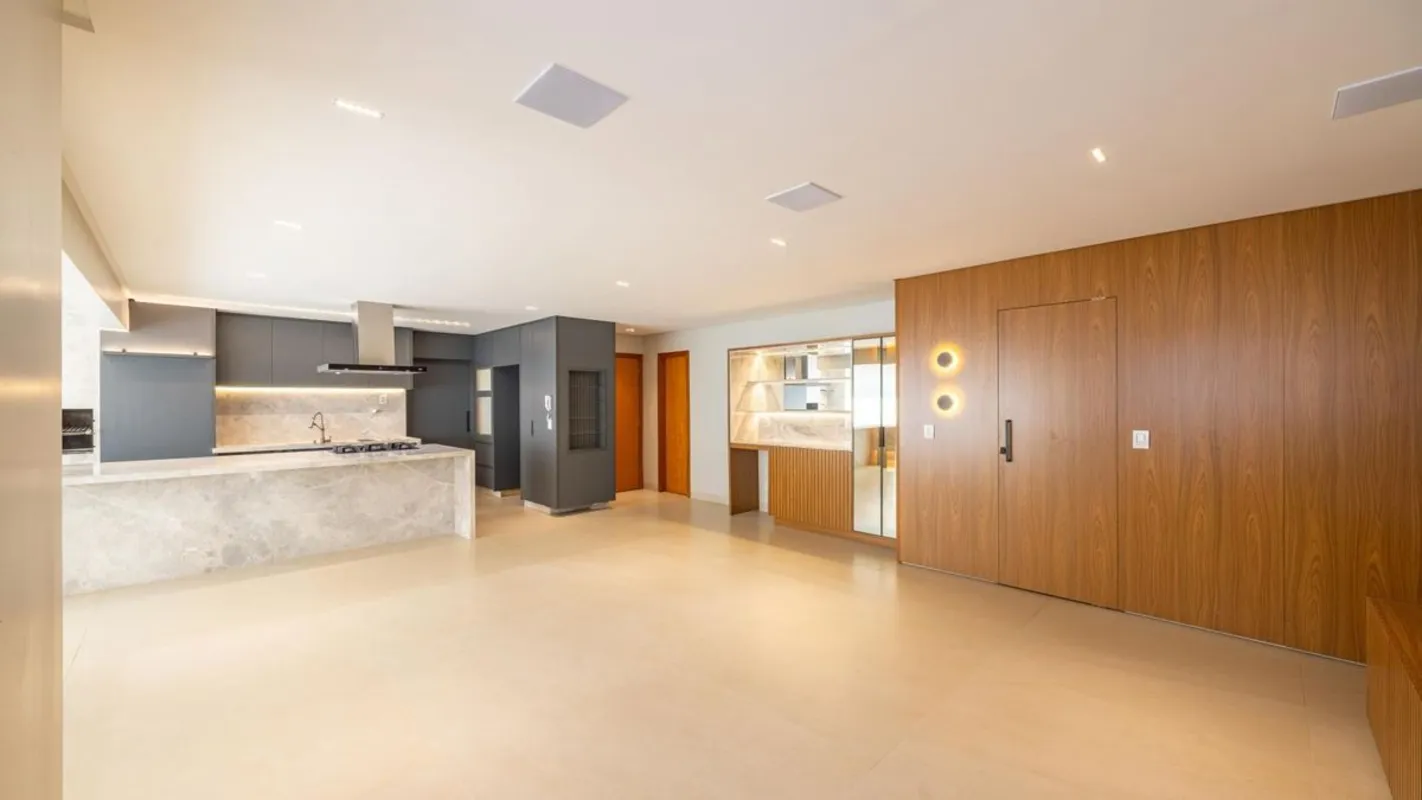 Este apartamento à venda no Residencial Serra Dourada, no Jardim Goiás, oferece ...