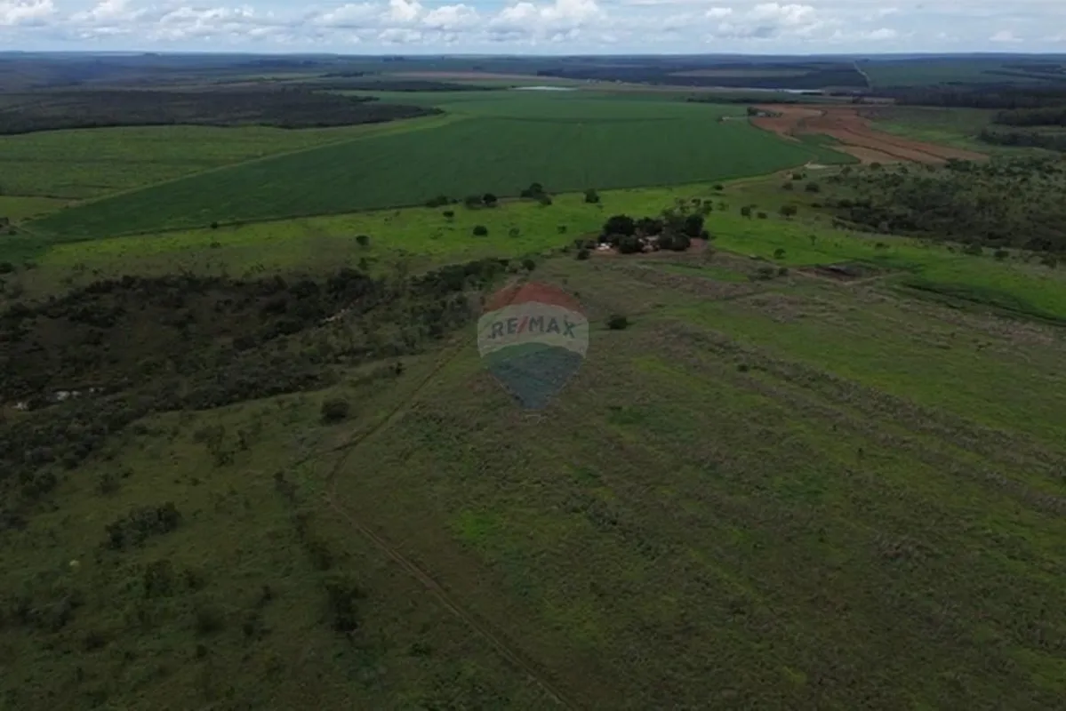 Fazenda Bela Vista Oportunidade Estratégica em Paracatu/MGLocalizada na região d...