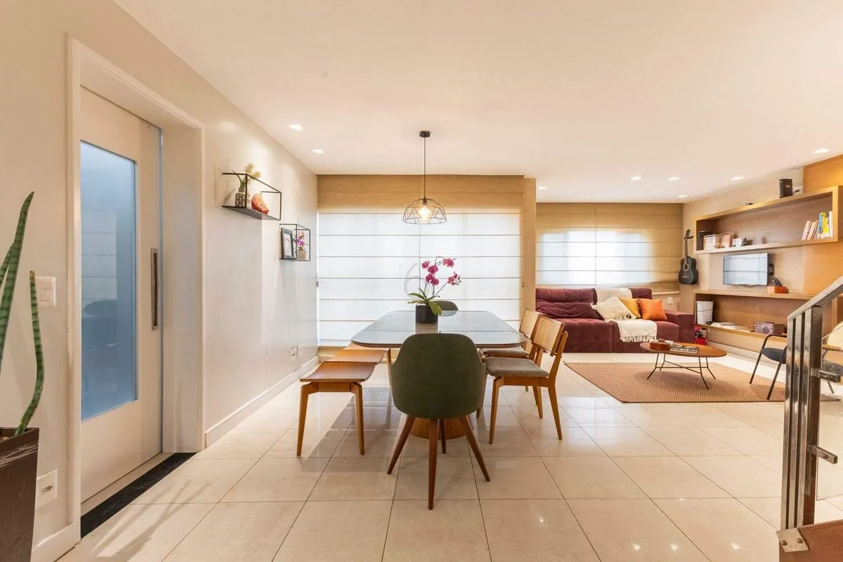 COBERTURA EXCLUSIVA ASA NORTE , PROJETO ASSINADO POR HELLEN CRUZ.Meio de quadra,...