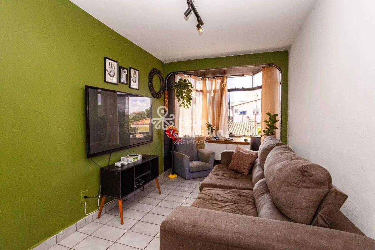 QI 14 - Apartamento com varanda - 3 quartos - 2 banheiros - nascente - aceita fi...