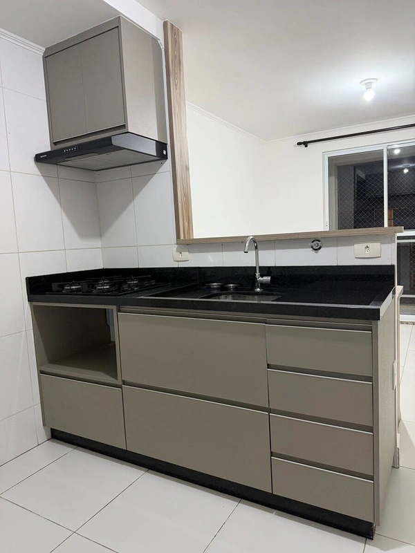 Excelente apartamento, em residencial com lazer completo e ótima localização. Co...