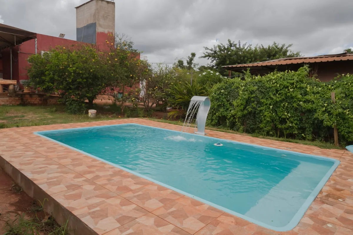 Ótima casa térrea, localizada no Condomínio Estância Quintas da Alvorada - Jardi...
