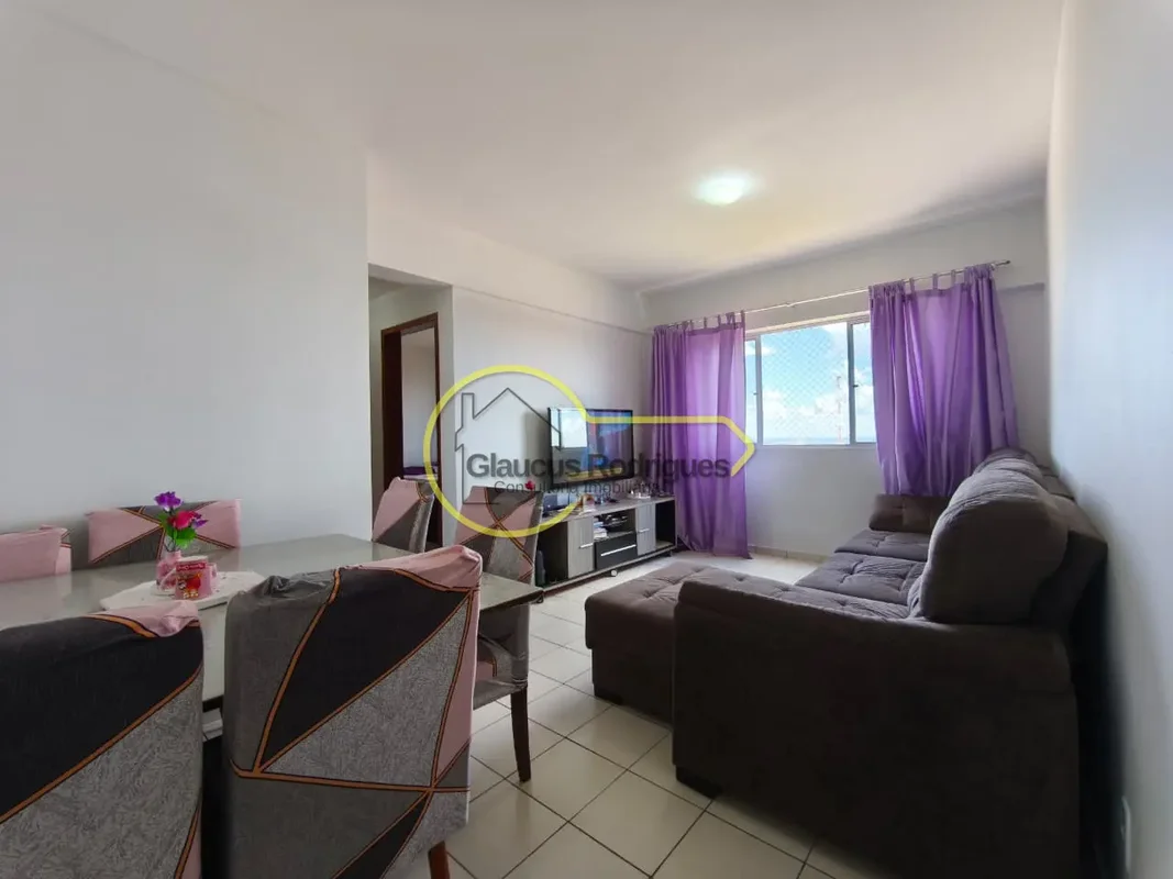 Glaucus Rodrigues Assessoria Imobiliária vende apartamento de 2 quartos (1 suíte...