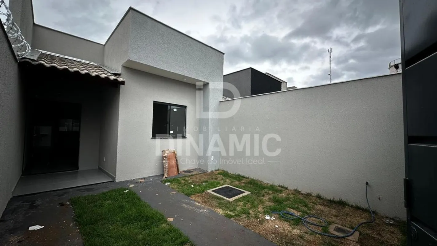 (ID 08) Casa à venda no Residencial Santa Efigênia em Goiânia com 2 quartos e qu...