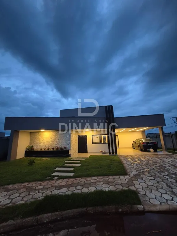 (ID 01)Casa à venda no Condomínio Rosa de Leiria em Goiânira.Casa térrea de alto...
