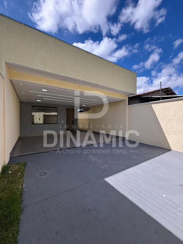 (ID 08)Casa com 3 quartos, 2 suítes e amplo terreno no Bairro Cardoso Continuaçã...