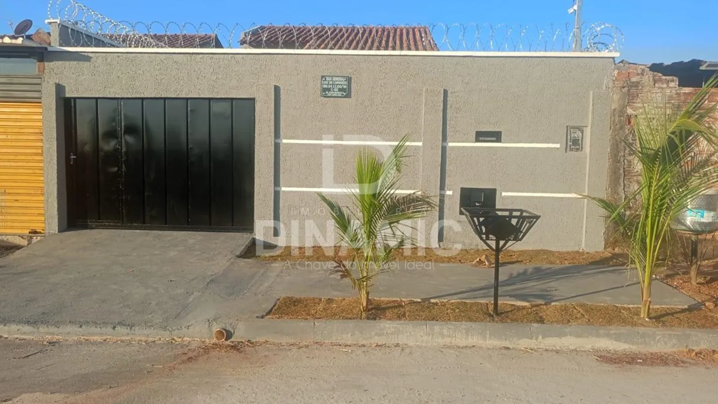(ID 08)Casa reformada com 2 quartos e amplo terreno no Dom Bosco II Aparecida de...