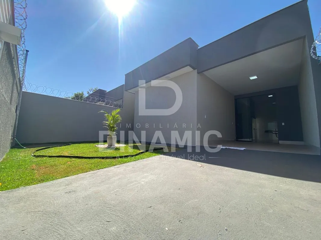 (ID 12)Residência Moderna no Setor Bandeirantes ? Aparecida de GoiâniaUma casa p...